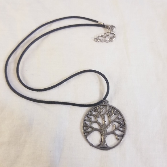 Silver Tree of Life Necklace & Earrings - Picture 8 of 8